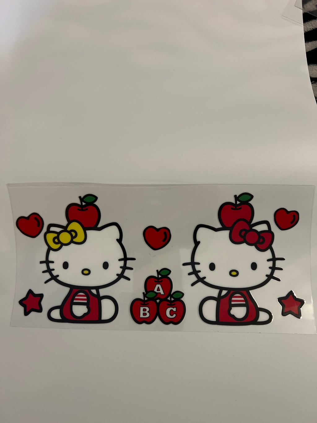 #B30 Hello Kitty Swipe Left