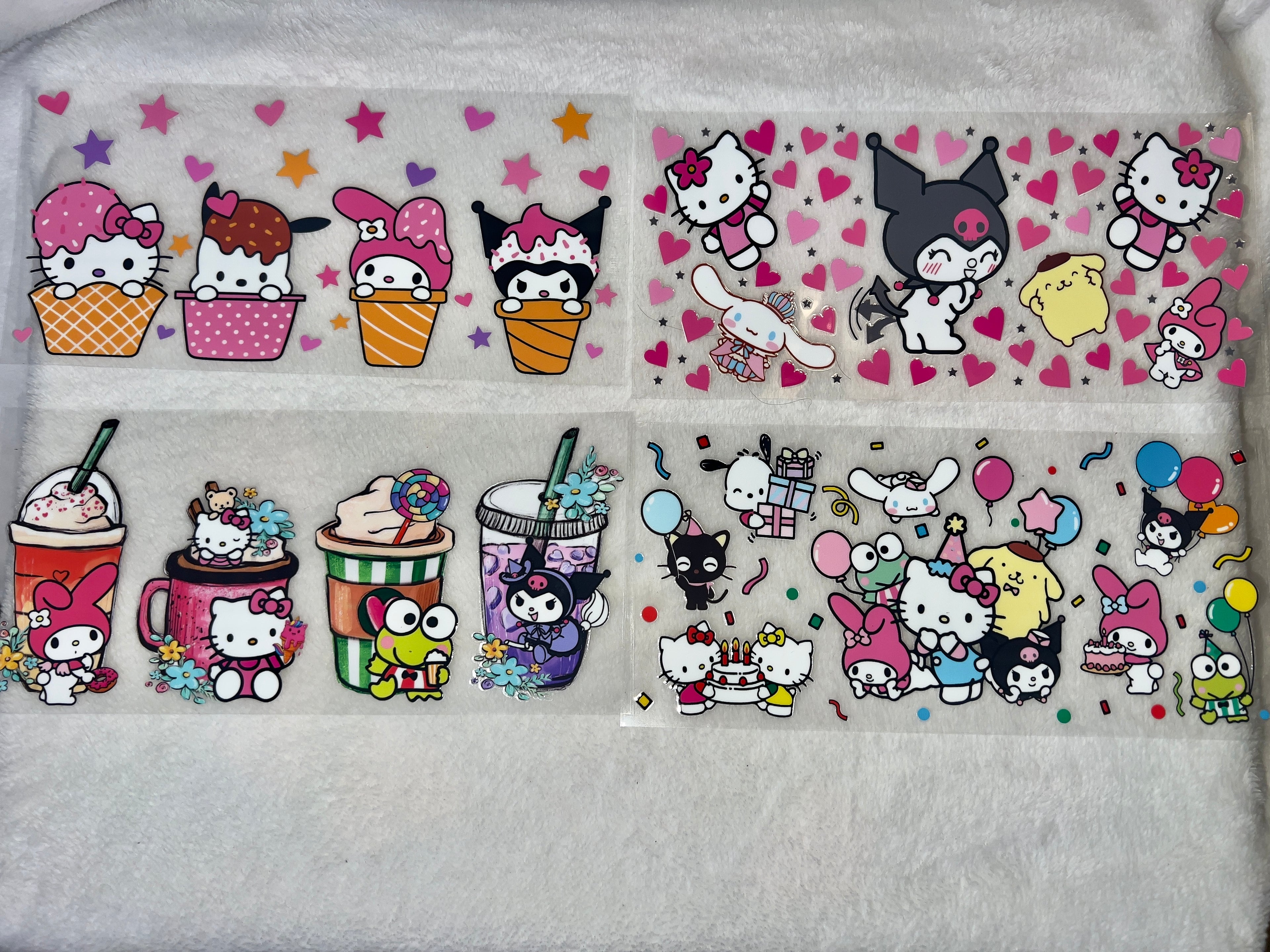 #B30 Hello Kitty Swipe Left